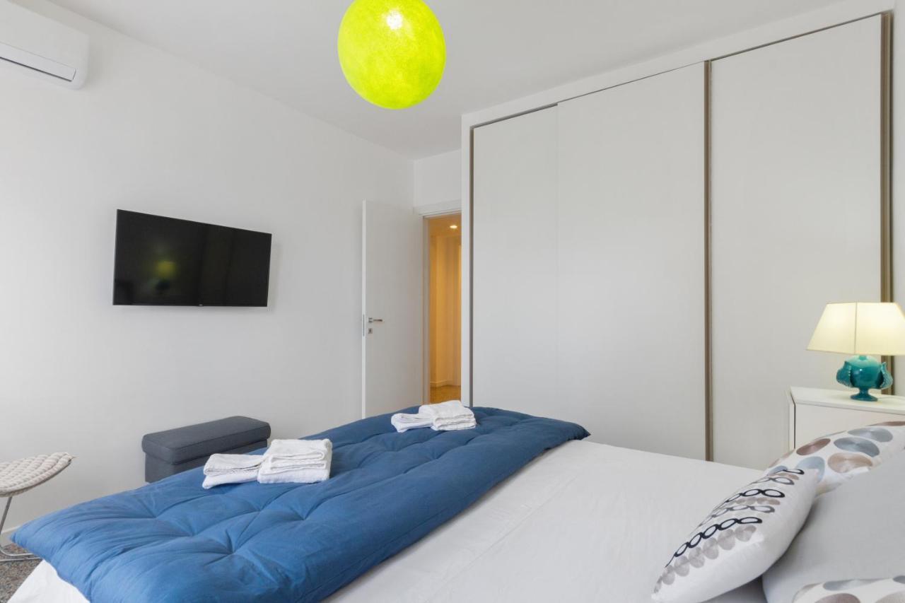 Inner City Apartments Лечче Экстерьер фото